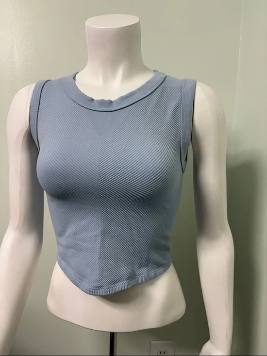 FP Movement Women Size M/L Free Throw Muscle Tank Textured Steel Blue Cropped - Picture 3 of 7